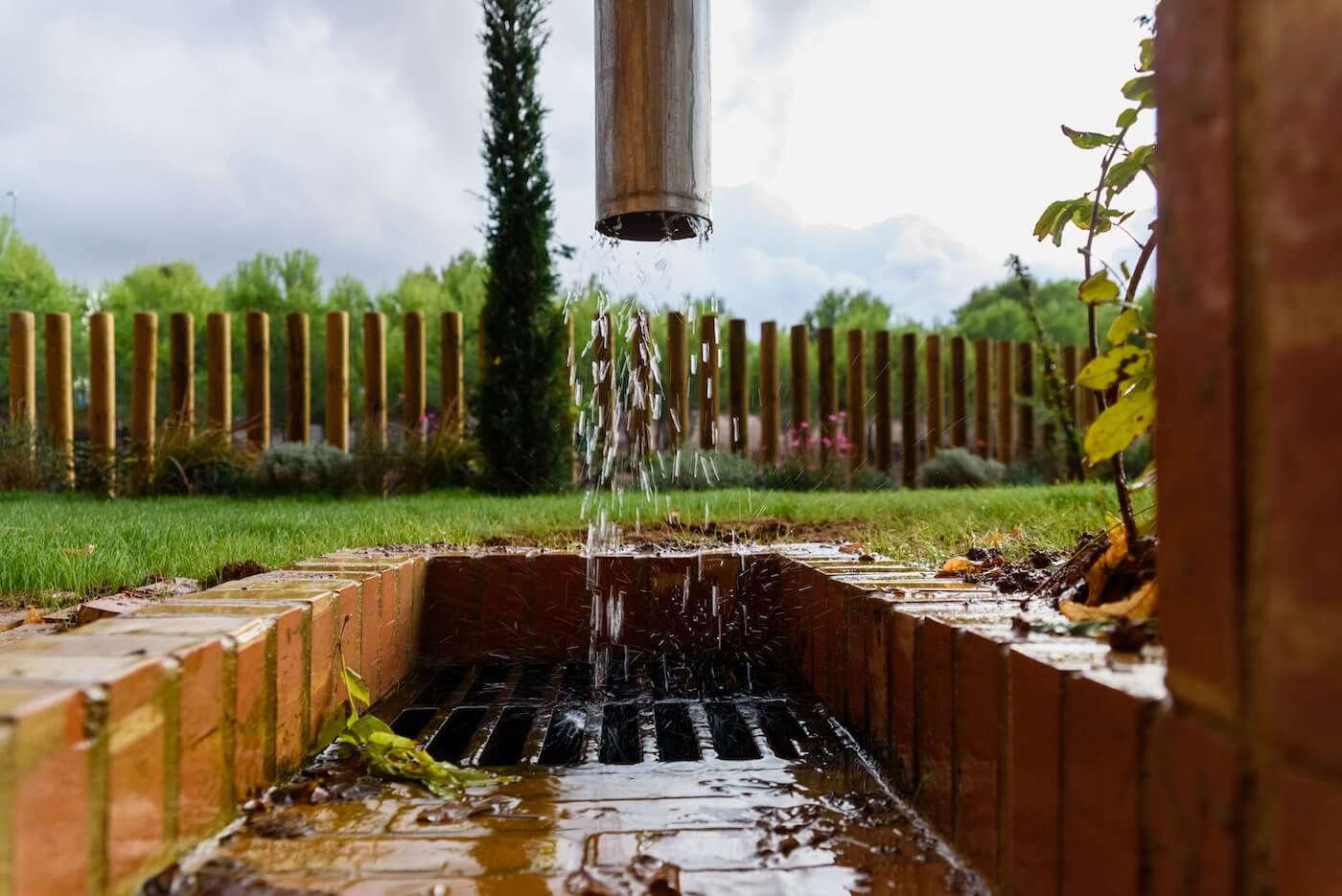 Drainage Expelling Rain Water from Roof Drain