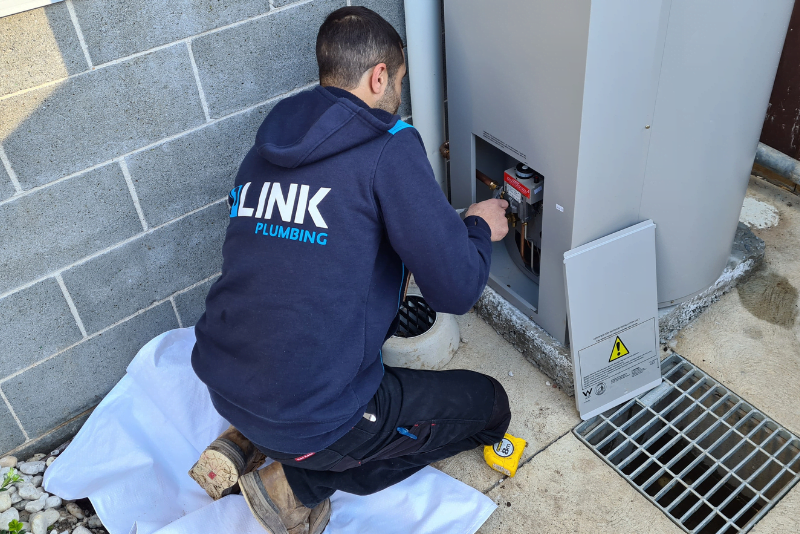 gas hot water repairs in Sydney